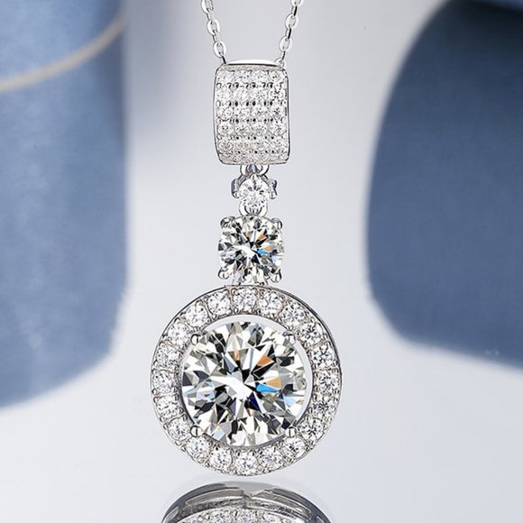 Certified 6ct. t.w. Moissanite Diamond Halo Pendant Necklace NEW - Picture 8 of 15